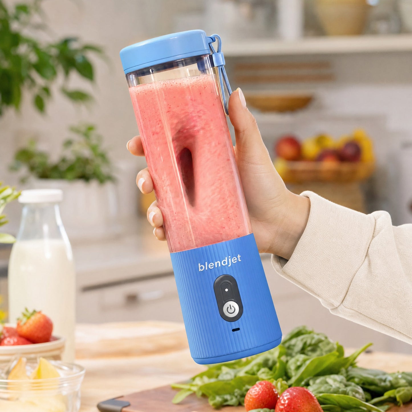 Portable 6-Blade Rechargeable USB Blender & Smoothie Maker